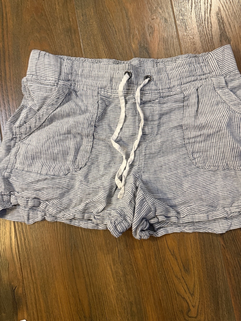 Athleta Striped Blue Drawstring Coastal Women’s Shorts